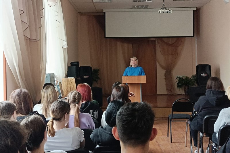 В Серпухове сотрудники налоговой службы провели мероприятие для студентов