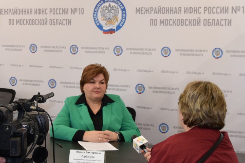 В День открытых дверей напомнили о сроке уплаты имущественных налогов