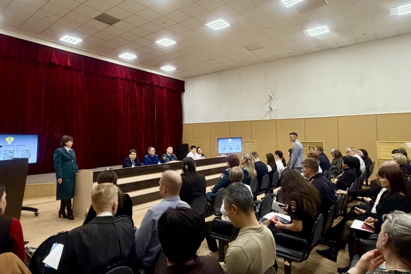 Изменения в налоговом законодательстве и вопросы снижения административной нагрузки на бизнес обсудили в Байконуре