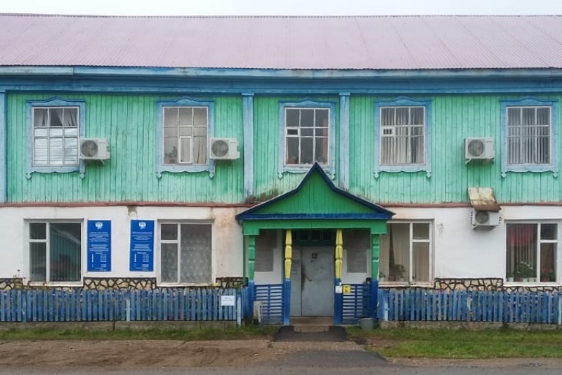 Здание ТОРМ по Караидельскому району, расположенный по адресу с. Караидель, ул. Калинина, 2 