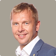 Попов Анатолий Леонидович