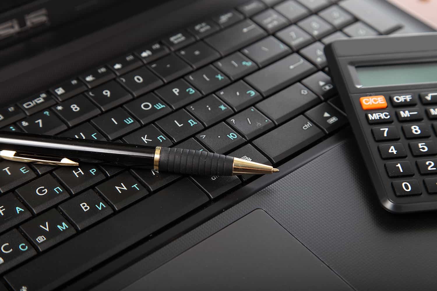 Около миллиона оферт направлены в личные кабинеты налогоплательщиков для получения вычетов в 2026 году упрощённо