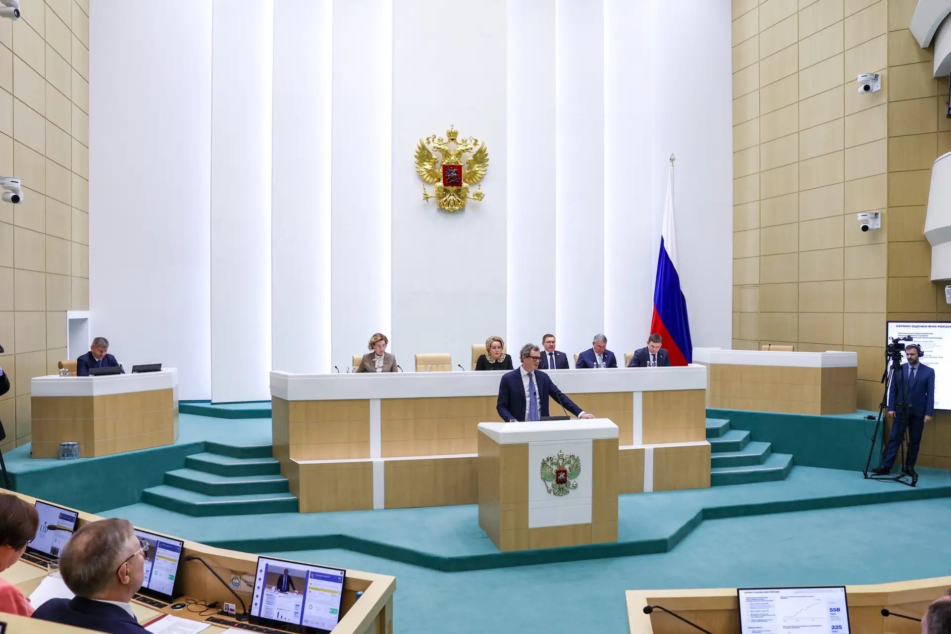 Даниил Егоров рассказал о принятых мерах в рамках плана по обелению экономики