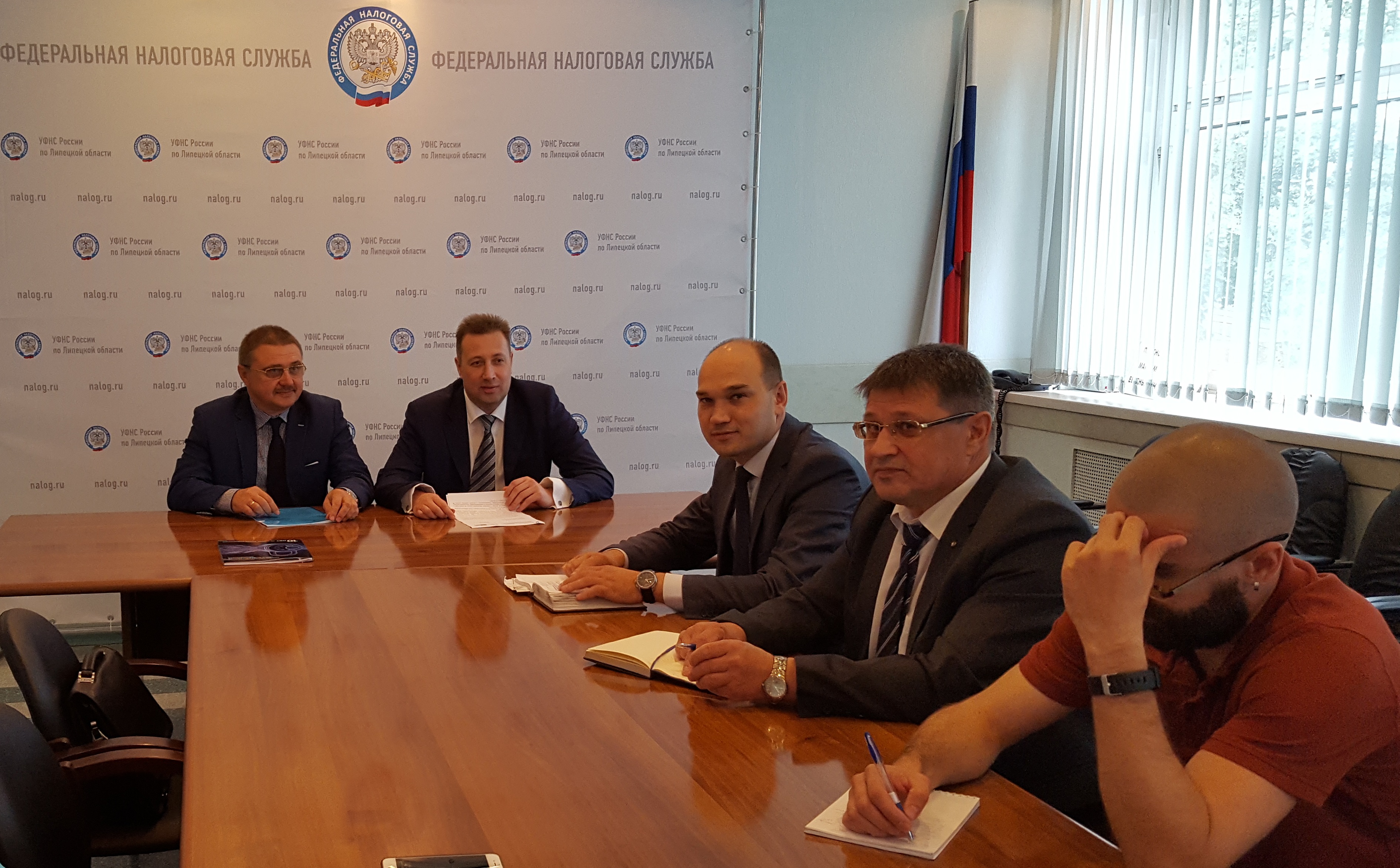 Неделина 4а липецк. Налоговая липецкая область. Налоговая липецкая область. Уфнс по липецкой области. Ул московская 77 липецк.