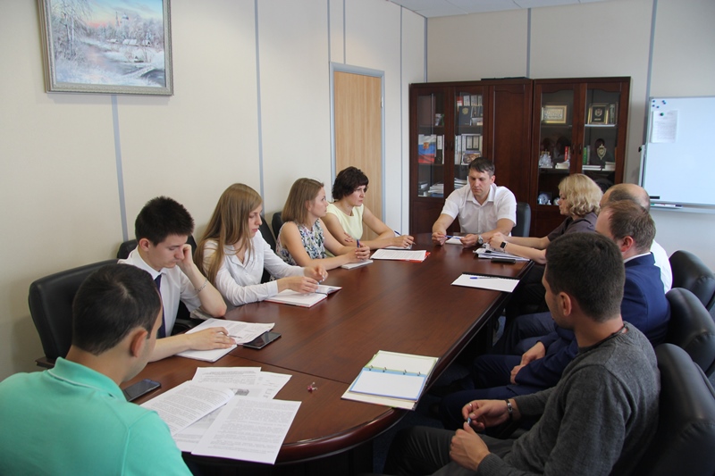 Изменились правила налогообложения лизинговых сделок. Досудебное урегулирование споров. Юрист адвокат. Юрист адвокат. Сотрудники юридического отдела.