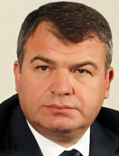 Сердюков Анатолий Эдуардович (Решение Председателя Правительства РФ от 12.03.2004 № МФ-П17-2258)
